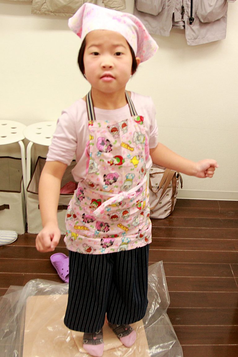 おいしくできたと思う人～？ 手打ちうどん作り体験教室 2016年12月 20170102-1.jpg – イリコスキー製麺所