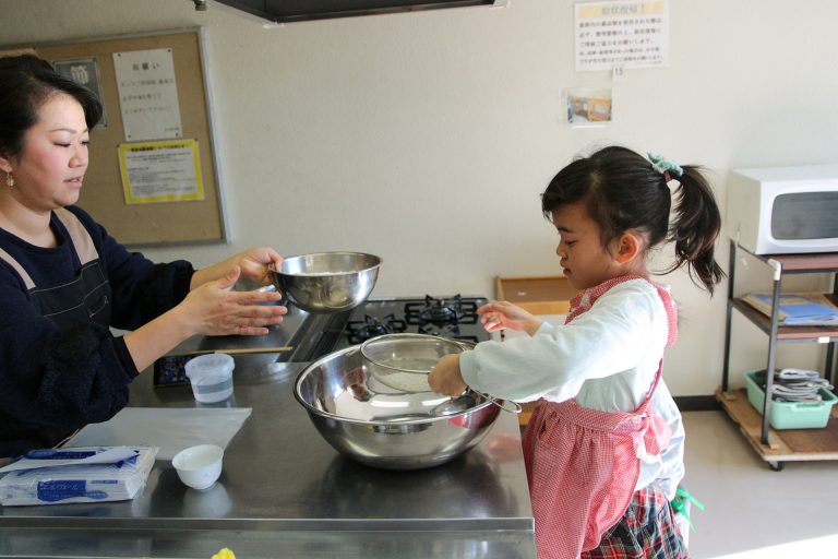 株式会社クボタ 本社阪神事務所さま@兵庫県尼崎市 出張手打ちうどん作り体験 2017年12月14日 201801272-1.jpg – イリコスキー製麺所